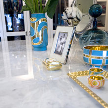 vanity/closet