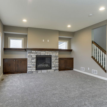 4 Bed with Loft 2 Walk out 2 story