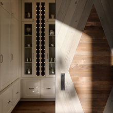 Mudroom - Laundry room