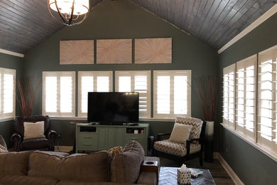 Sunroom - transitional sunroom idea in Indianapolis