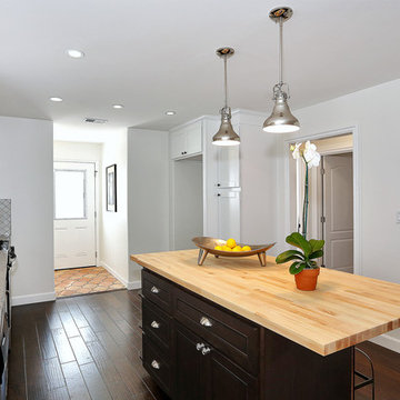Remodeled Mid City Casa España