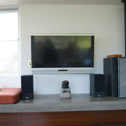 Aireys Inlet 2 - Home Electronics