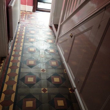 Lifeless Victorian Tiled Hallway Rejuvenated in the Forest of Dean
