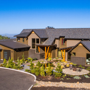 Coburg Hills Residence