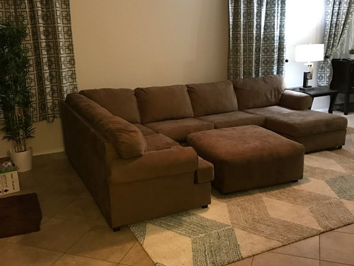 I need help decorating my living room!