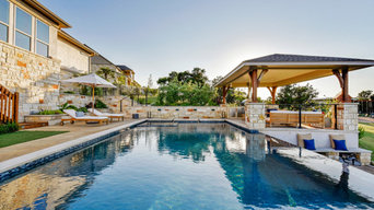 Contemporary Pool and Outdoor Dining Space