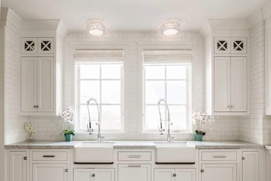 Kitchen - transitional kitchen idea in Salt Lake City