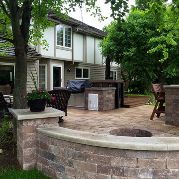 Deck & Patio with Outdoor Kitchen in Long Grove, IL