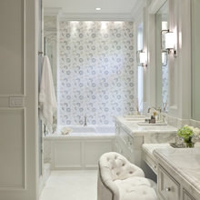 1st Floor Bath