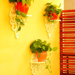 Balcony Lounge_Green Makeover - Wall Decor