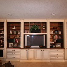 Entertainment center