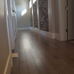 5111 WiLLIAMS RD - Products