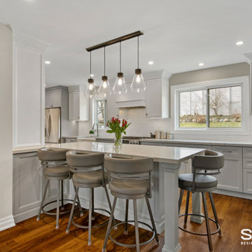 Mississauga Open Concept Main Floor