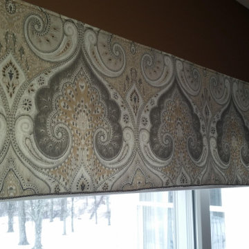 Paisley Print Valance