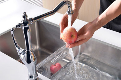 Have you ever seen a Double Bowl Sink with Removable Divider?