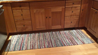 Wavy Rug Pieces Homes In 2020 Funky Rugs Paint Colors For Living Room Home