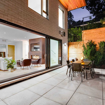 Luxury Custom Home On Ellis Park