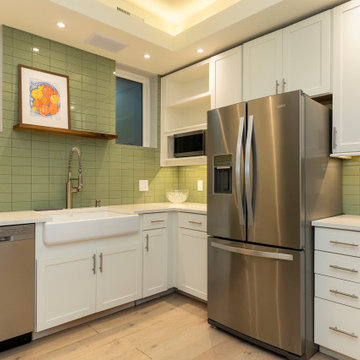 Queen Anne Mid-Century