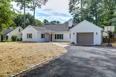 Inspiration for a timeless exterior home remodel in Richmond
