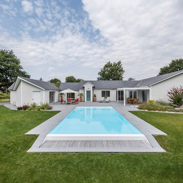 Piscine contemporaine à débordement