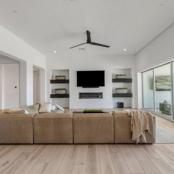 Yuzen Signature | Modin Rigid LVP Collection Scandinavian Customer Space | CA