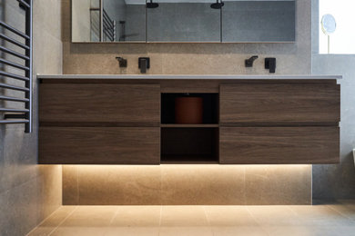 Contemporary bathroom in Sydney.