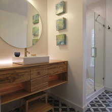 W Guest Bath