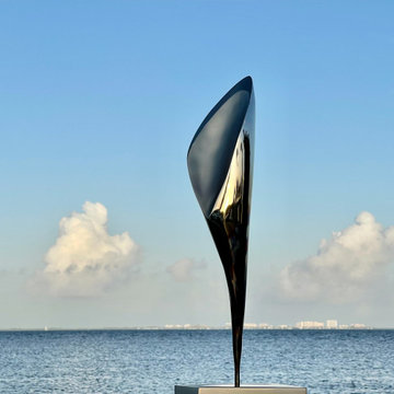 INNER STRENGTH (OUTDOOR MONUMENTAL)