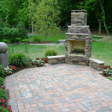 Outdoor Fireplaces and Firepits