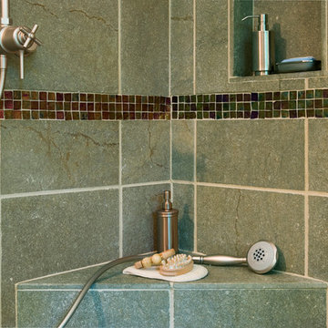 Luxurious Bath