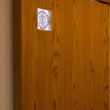 トイレ オリジナル明り窓