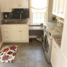 mudroom/laundry