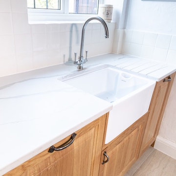 Solid Oak Shaker Style Kitchen with Marble Worktop