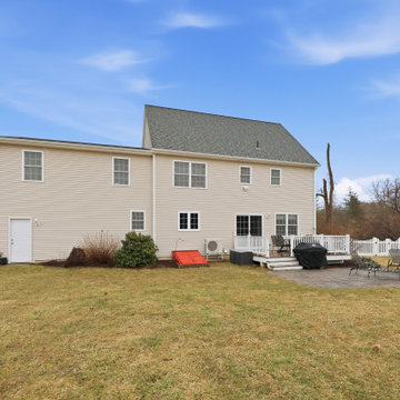 555 Wall Street, Hebron, CT 06248