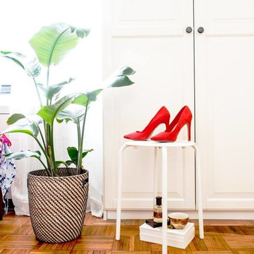 Shelfie Goals - GD At Home - Founder, Lindsay Biondo, Shares Her Shelfie Style