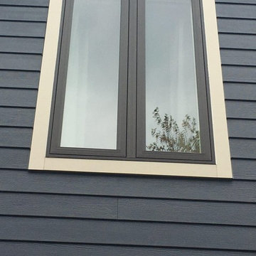 Dive into Deep Ocean blue siding by James Hardie!