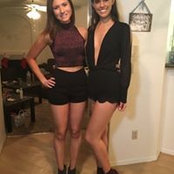 Taylor Schlossberg's photo