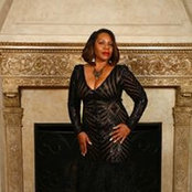 Tesha Wallace's photo