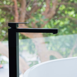 Meir Matte Black Freestanding Bath Mixer - Bathtub Taps