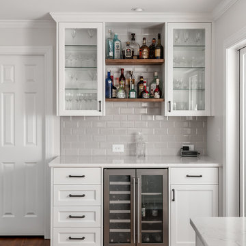 Rustic Entertainer's Kitchen