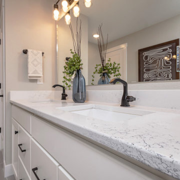 Powder Rooms & Bathrooms
