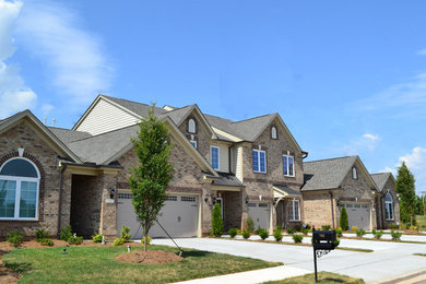 Home design - transitional home design idea in Raleigh
