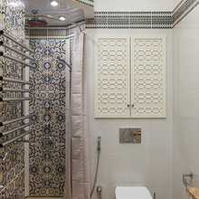House Tiny Bathroom