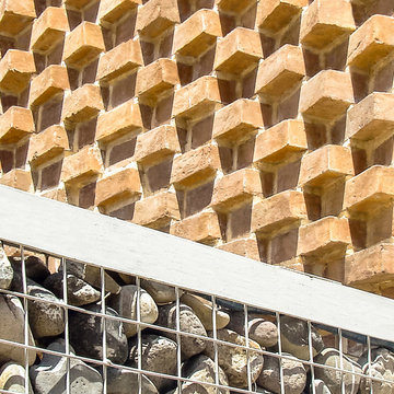 AN ON-SITE TECHNIQUE FOR PARAMETRIC BRICK WALLS WITH ROTATING BRICKS//ßtudiomm16