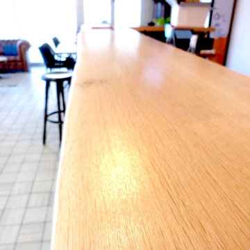 Comptoir de bar de campagne en chêne massif