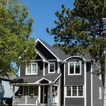 Quaint Cottage with Clapboard Siding in Thunder Bay, Ontario, Canada