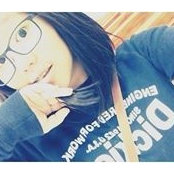 Lety Lee's photo