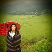 D Huang's photo