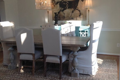 Example of a transitional dining room design in Cincinnati