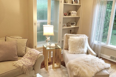 Inspiration for a living room remodel in New York